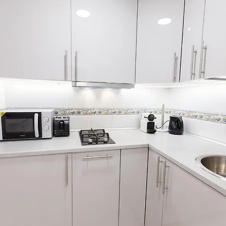 On San Julian Apartment *